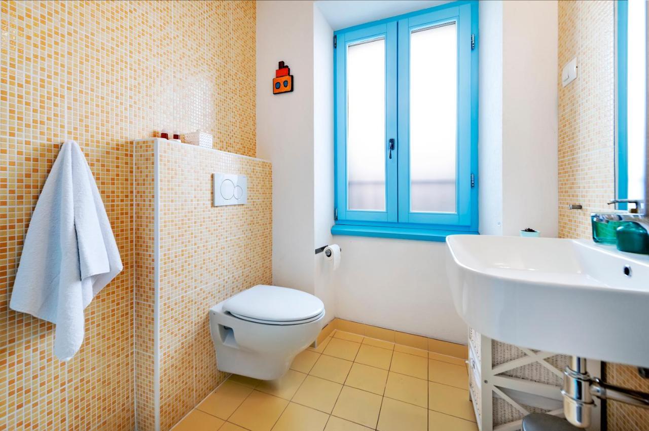 Apartments & Rooms La Casa Barbaro ロヴィニ エクステリア 写真