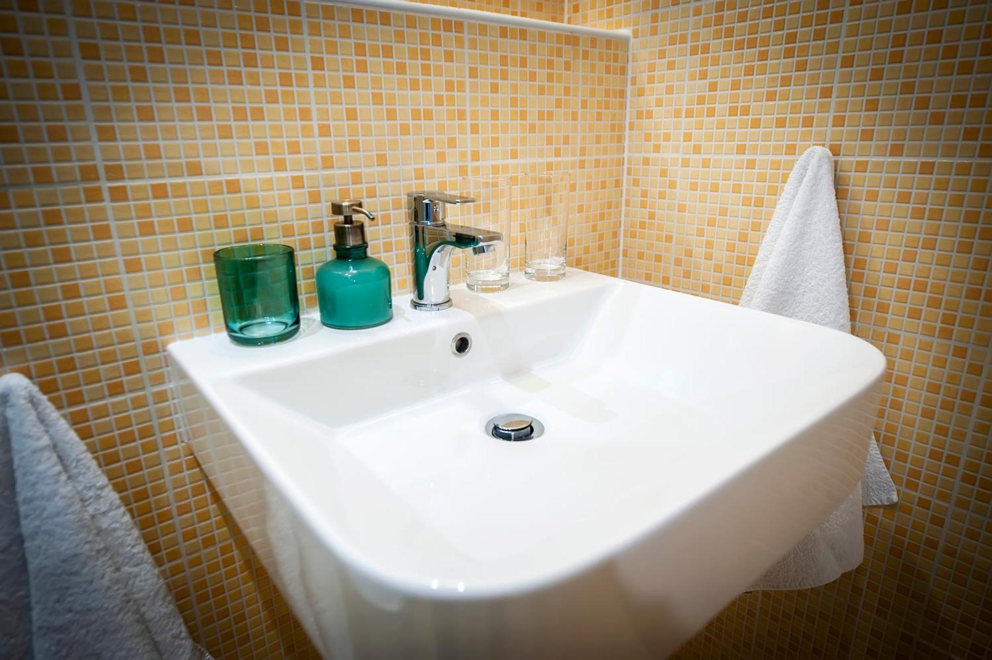Apartments & Rooms La Casa Barbaro ロヴィニ 部屋 写真